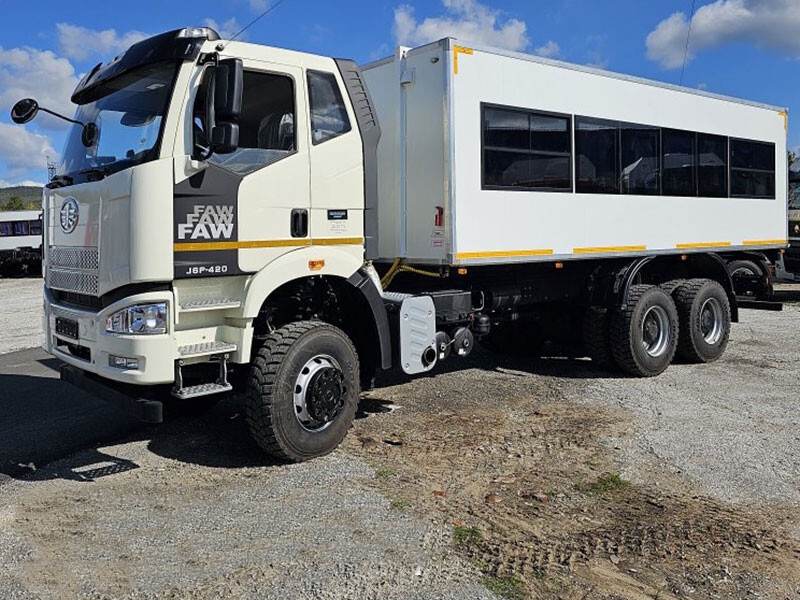 Вахтовый автобус FAW J6